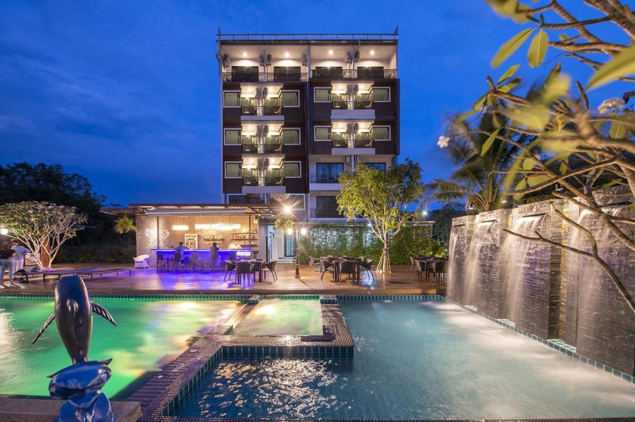 River Front Krabi Hotel Dış mekan fotoğraf